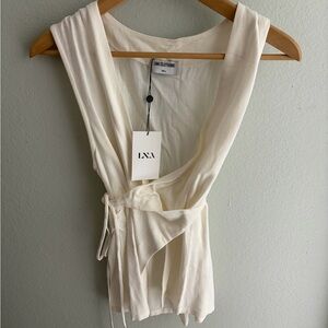 NWT LNA white Wrap Tank Top - Lightweight Linen Small